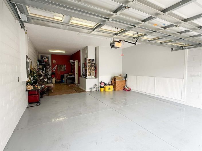 Image No.40-4 Bed House for sale