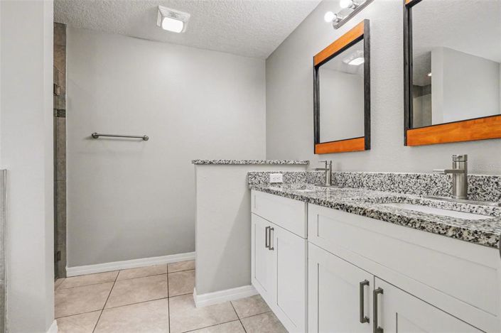 Image No.9-3 Bed House for sale