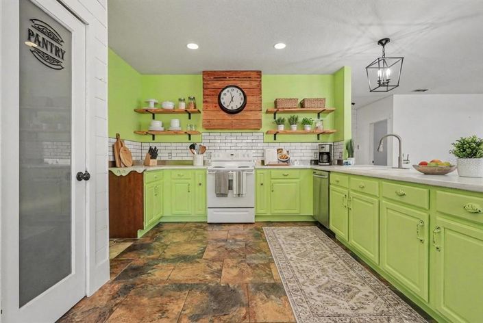 Image No.10-Maison de 4 chambres à vendre à Saint John