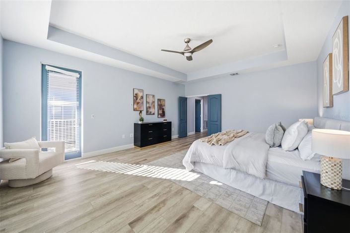 Image No.19-5 Bed House for sale