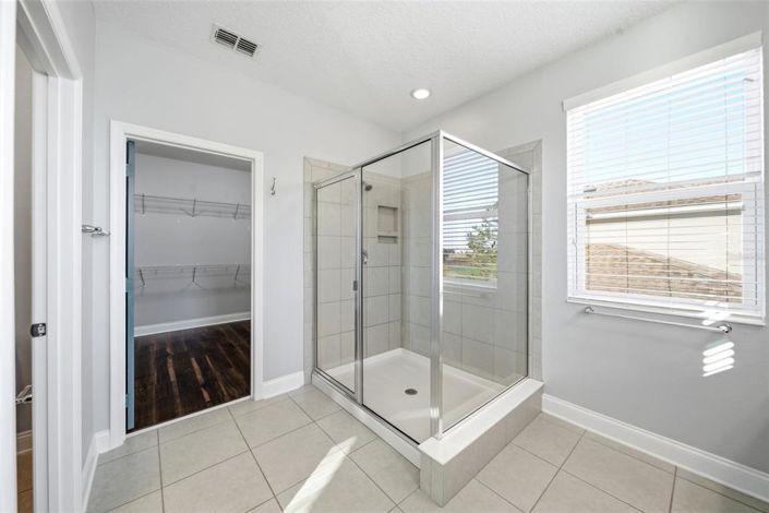 Image No.21-5 Bed House for sale