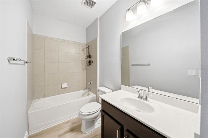 Image No.31-5 Bed House for sale