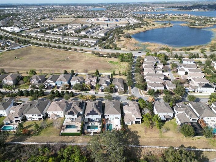 Image No.39-5 Bed House for sale