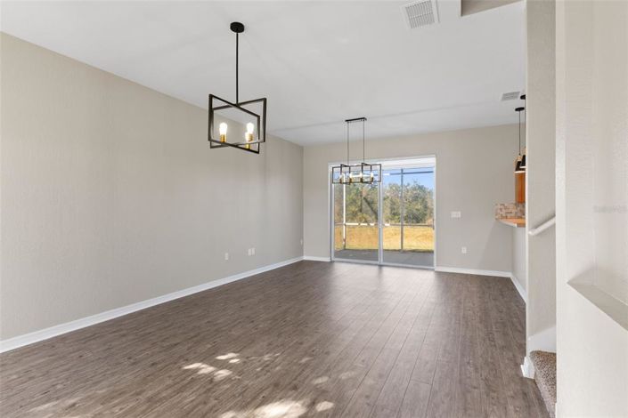 Image No.2-3 Bed Townhouse for sale