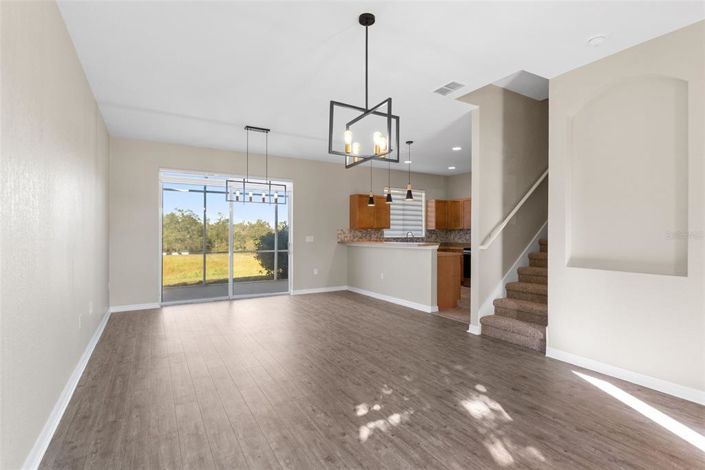 Image No.6-3 Bed Townhouse for sale