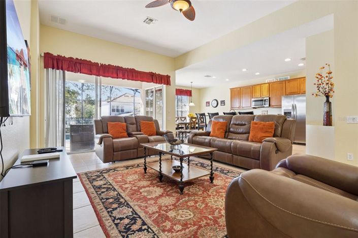 Image No.12-4 Bed House for sale