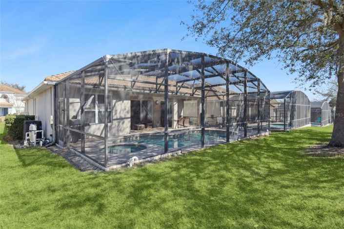 Image No.36-4 Bed House for sale