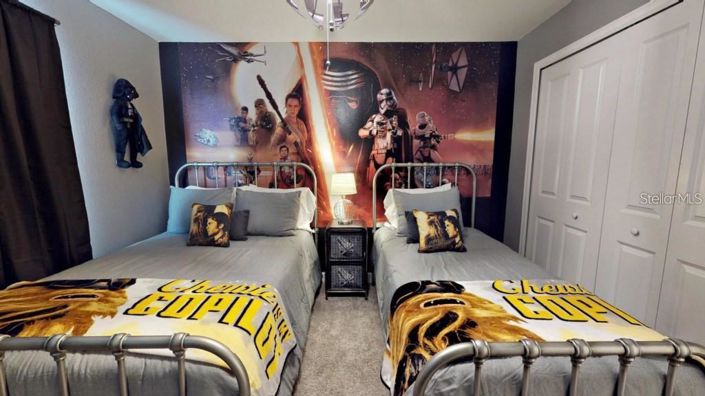 Image No.25-4 Bed Townhouse for sale