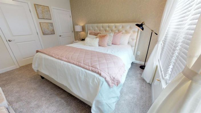 Image No.14-4 Bed Townhouse for sale