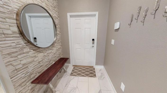 Image No.23-4 Bed Townhouse for sale