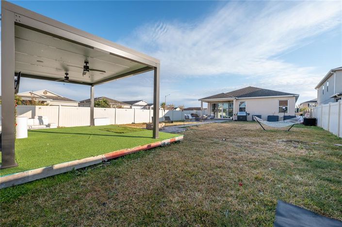 Image No.27-4 Bed House for sale