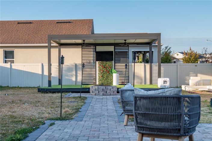 Image No.28-4 Bed House for sale