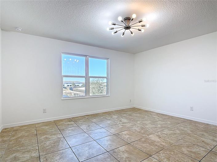 Image No.29-5 Bed House for sale