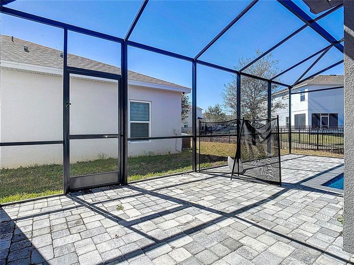 Image No.40-5 Bed House for sale