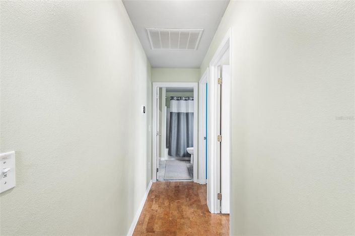 Image No.28-4 Bed House for sale