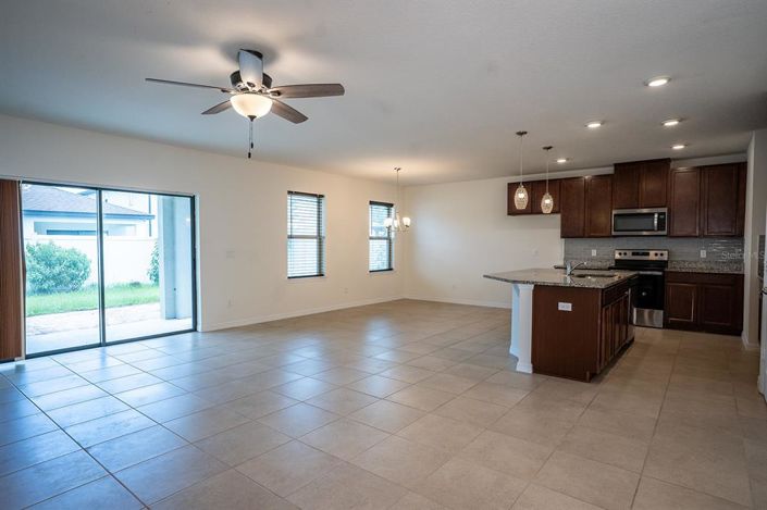 Image No.12-Maison de 4 chambres à vendre à Saint John