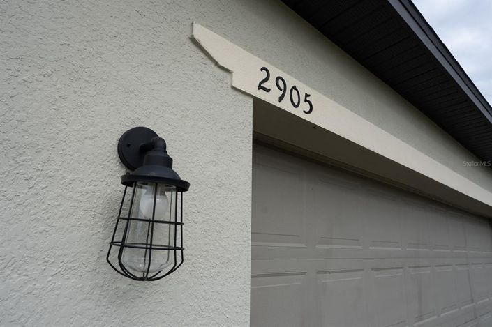 Image No.2-Maison de 4 chambres à vendre à Saint John