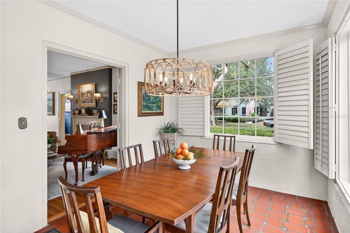 Image No.19-3 Bed House for sale