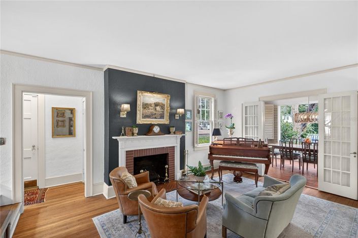 Image No.6-3 Bed House for sale