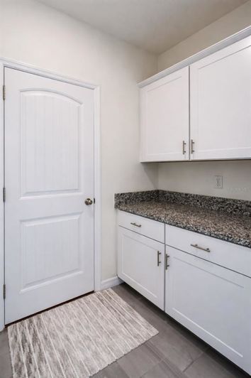 Image No.13-4 Bed House for sale