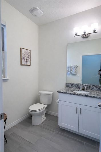 Image No.14-4 Bed House for sale