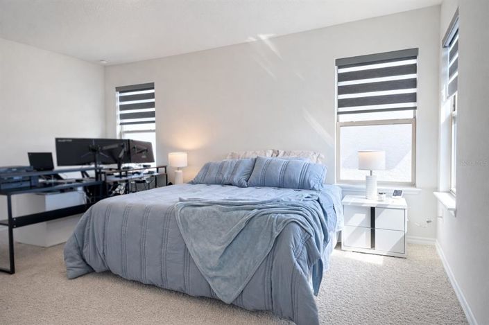 Image No.19-4 Bed House for sale