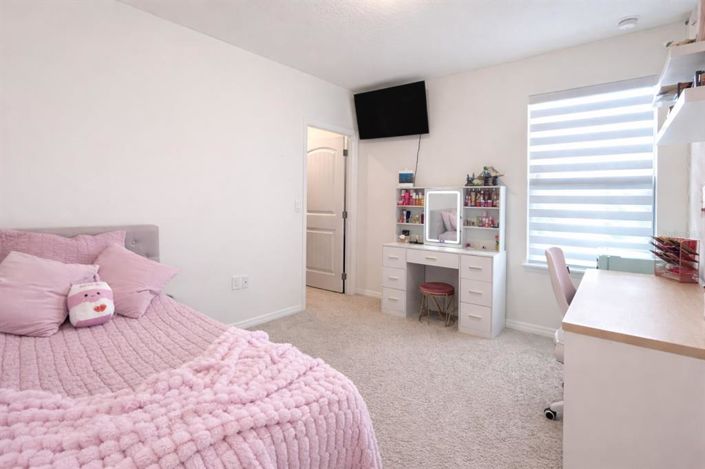 Image No.22-4 Bed House for sale