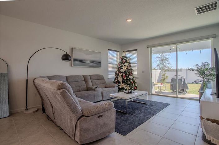 Image No.15-Maison de 4 chambres à vendre à Saint John