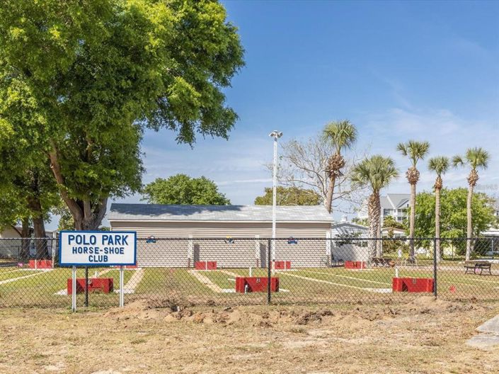 Image No.30-2 Bed House for sale