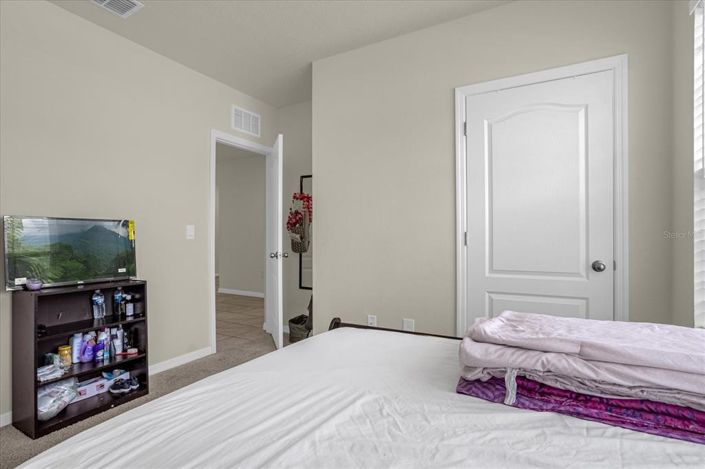 Image No.18-4 Bed House for sale