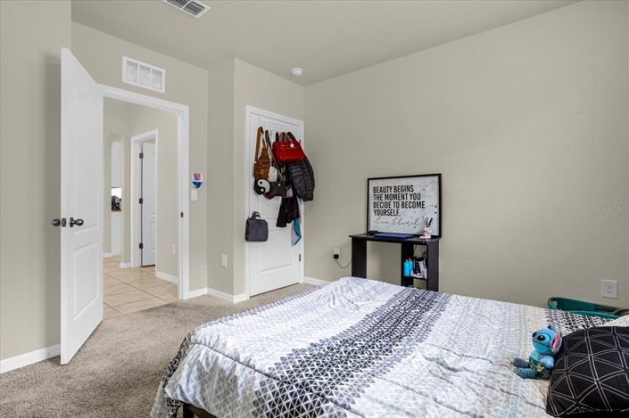 Image No.23-4 Bed House for sale