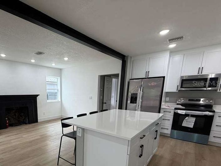 Image No.7-3 Bed House for sale