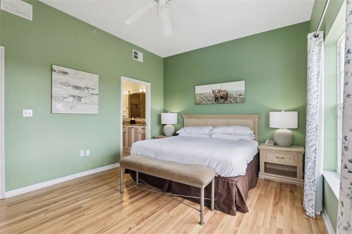 Image No.12-3 Bed Apartment for sale