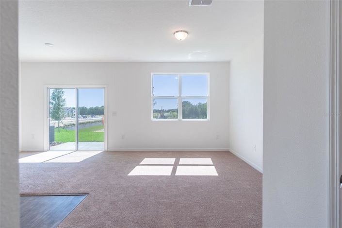 Image No.3-Maison de ville de 3 chambres à vendre à Saint John