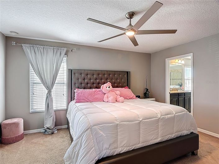 Image No.22-5 Bed House for sale