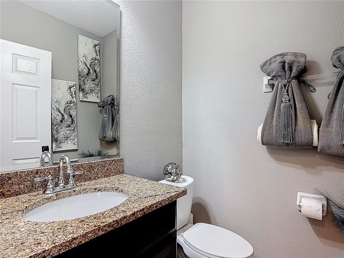 Image No.26-5 Bed House for sale