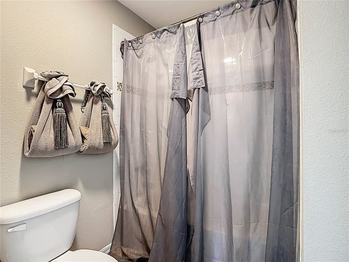 Image No.35-5 Bed House for sale