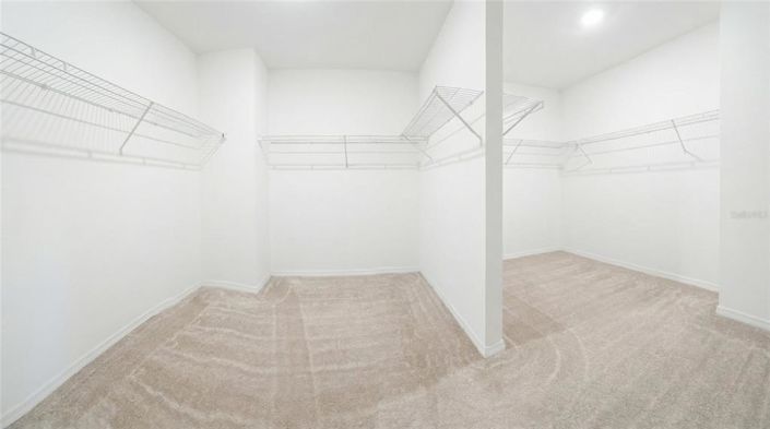 Image No.28-5 Bed House for sale