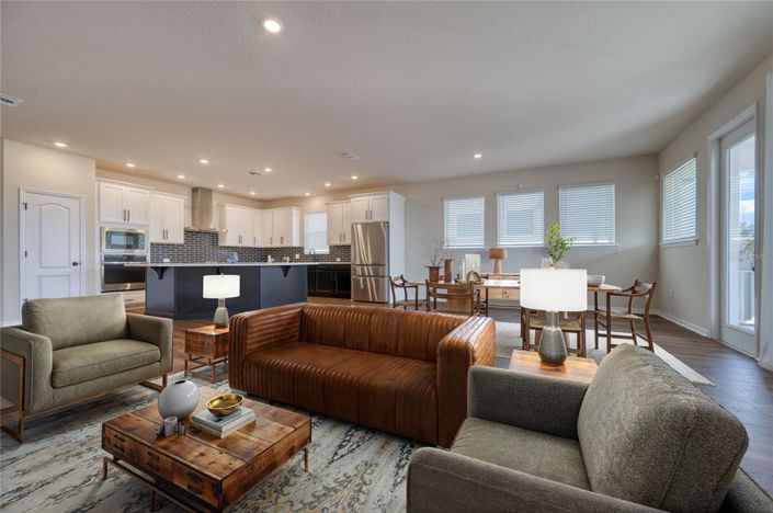 Image No.2-4 Bed House for sale