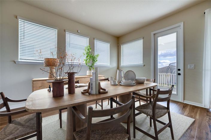 Image No.27-4 Bed House for sale