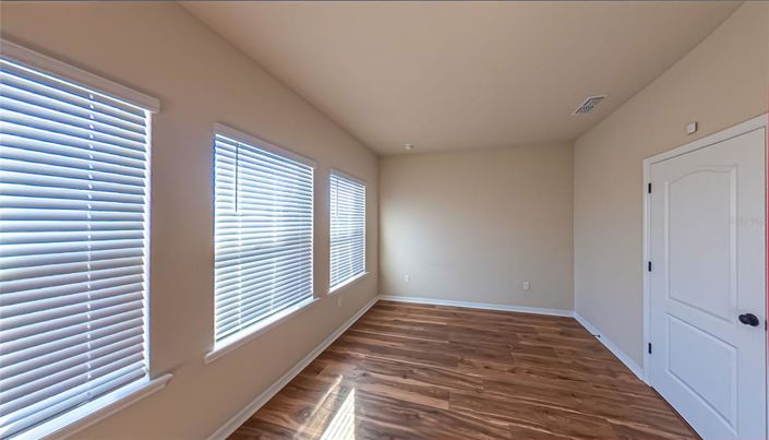 Image No.31-4 Bed House for sale