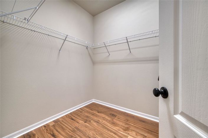 Image No.39-4 Bed House for sale