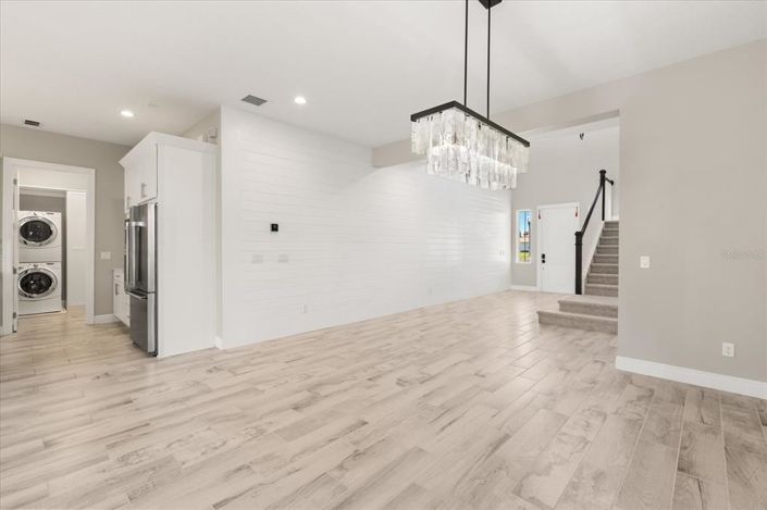 Image No.15-4 Bed House for sale