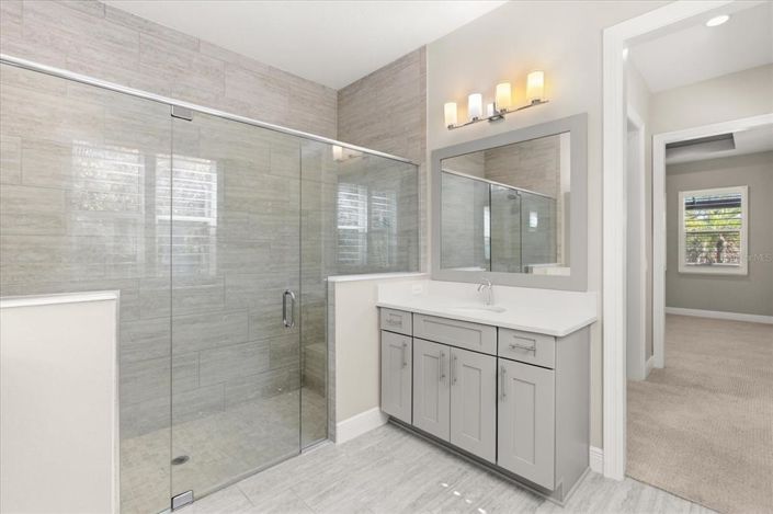 Image No.27-4 Bed House for sale