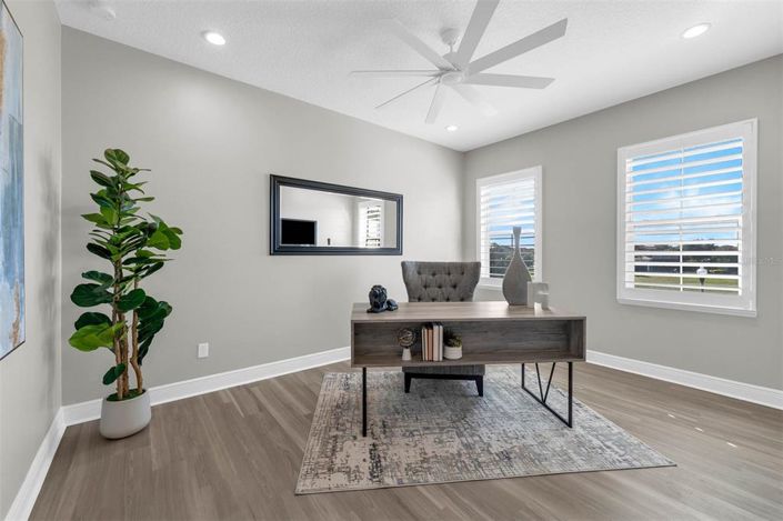 Image No.33-4 Bed House for sale