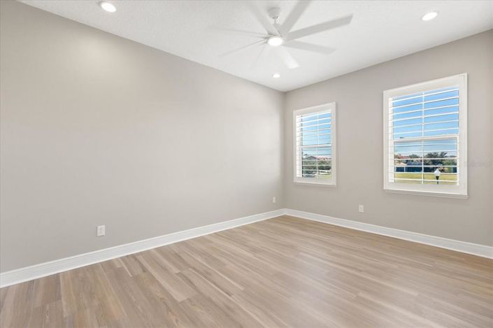 Image No.37-4 Bed House for sale