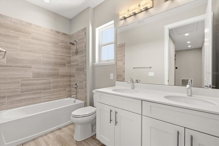 Image No.45-4 Bed House for sale