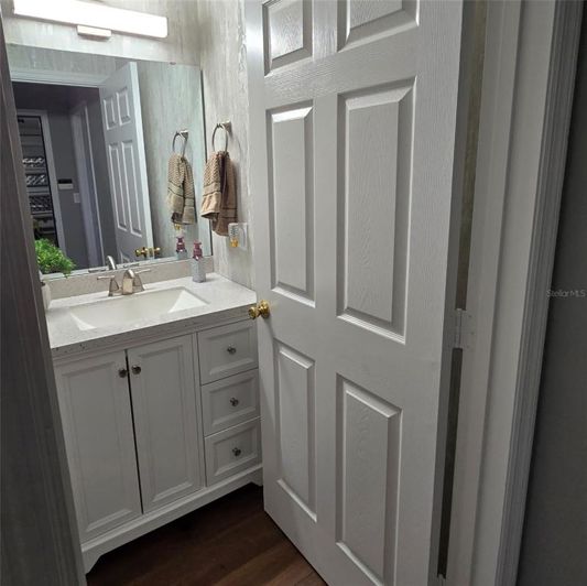 Image No.13-5 Bed House for sale