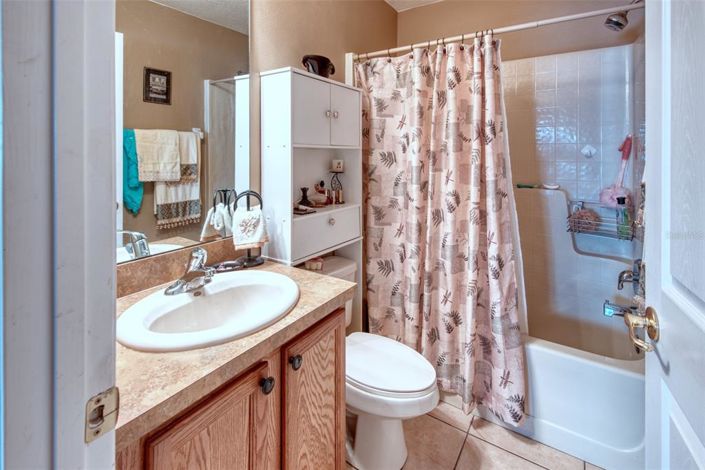 Image No.26-2 Bed House for sale