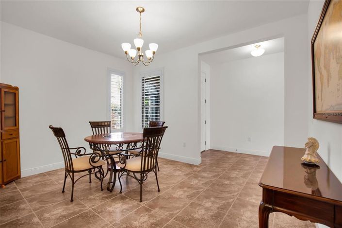 Image No.14-3 Bed House for sale